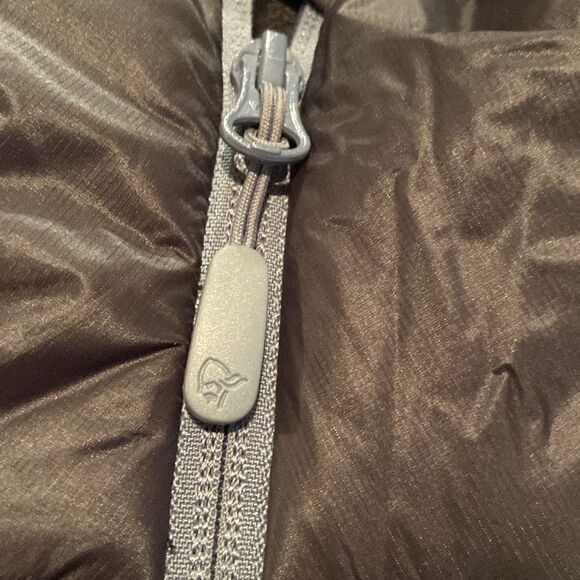 Black & Blue Norrona Insulated Vest with Logo Men’s medium - Picture 6 of 13